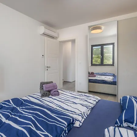 Gorgeous In With Kitchen * Kostrena