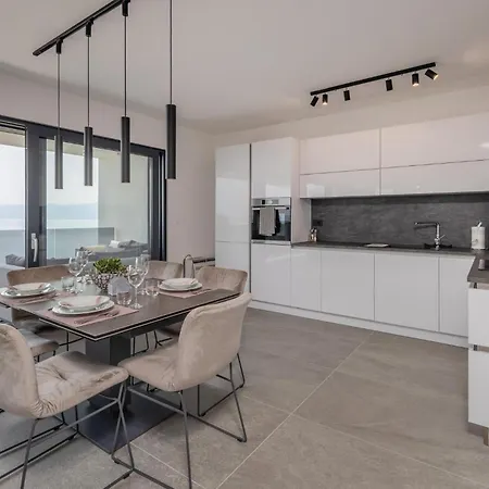 3 Bedroom Cozy In * Kostrena